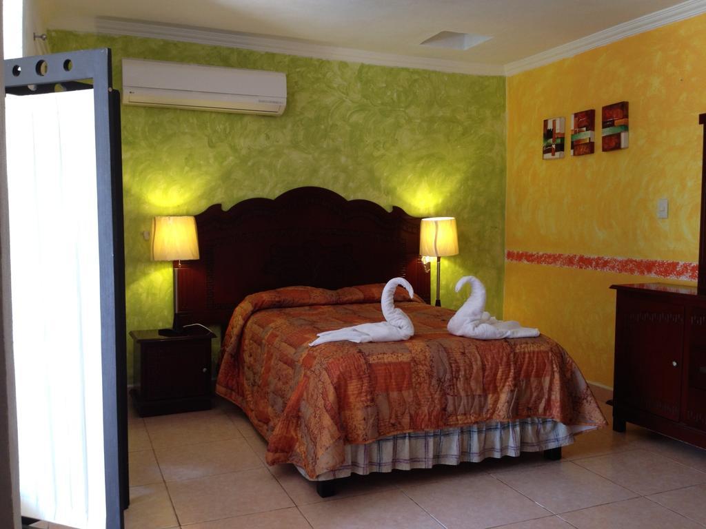 Terracota Corner Rooms Campeche Exteriör bild
